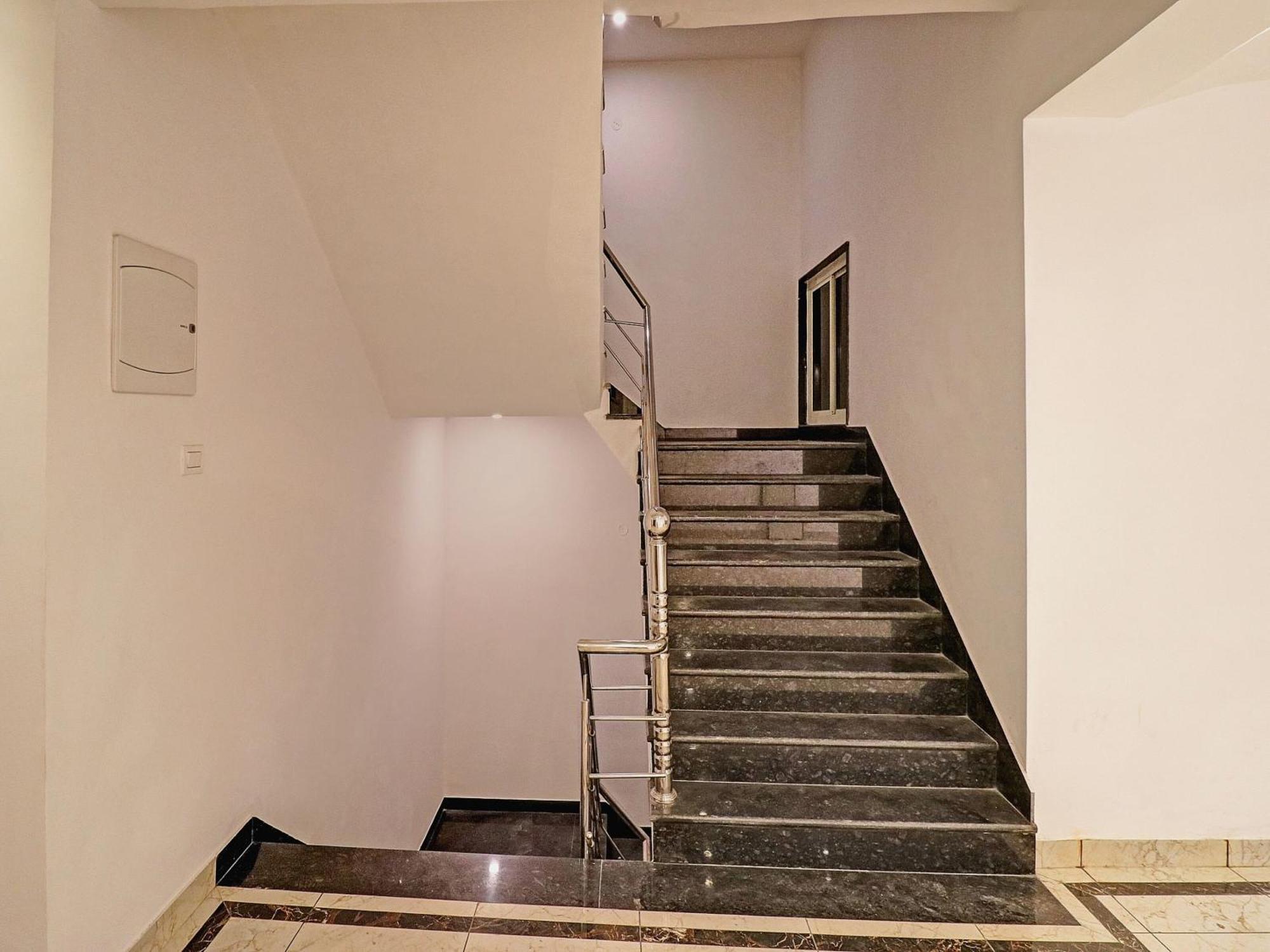 Townhouse Tark Inn 뉴델리 외부 사진