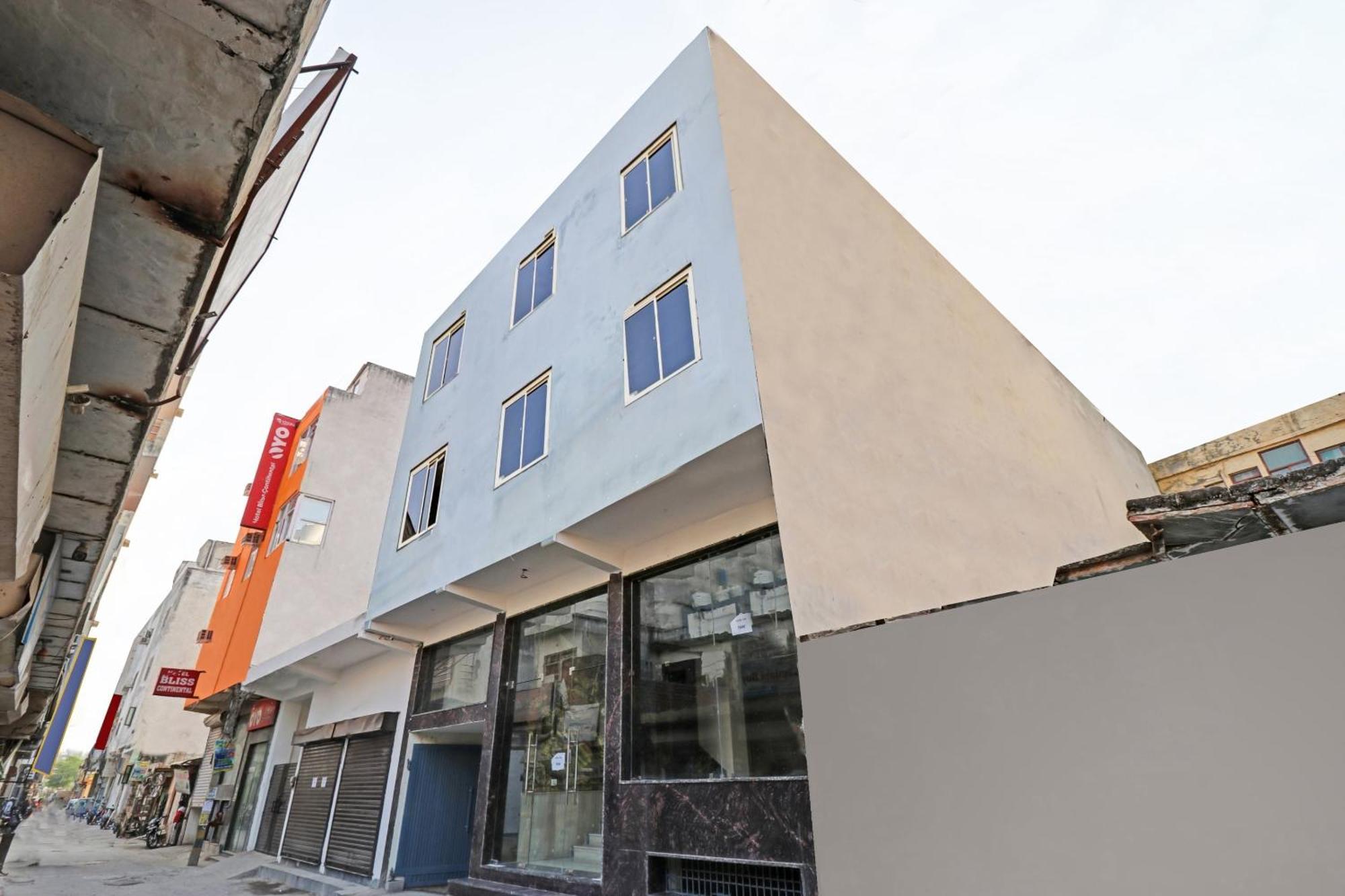Townhouse Tark Inn 뉴델리 외부 사진
